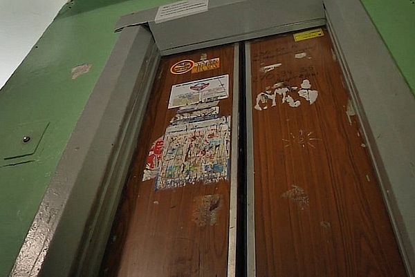 Власти Самарской области заявили, что до 2025 года все изношенные лифты в регионе будут заменены